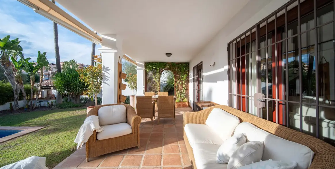 Продажа  отдельно стоящей виллы в Mijas Golf 9