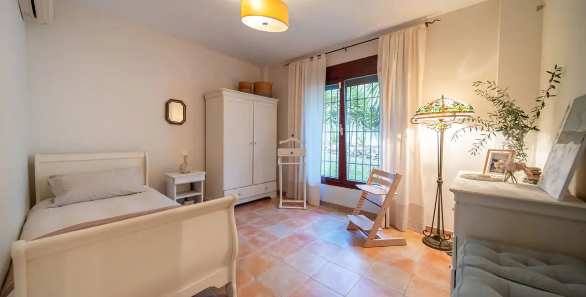 Продажа  отдельно стоящей виллы в Mijas Golf 18