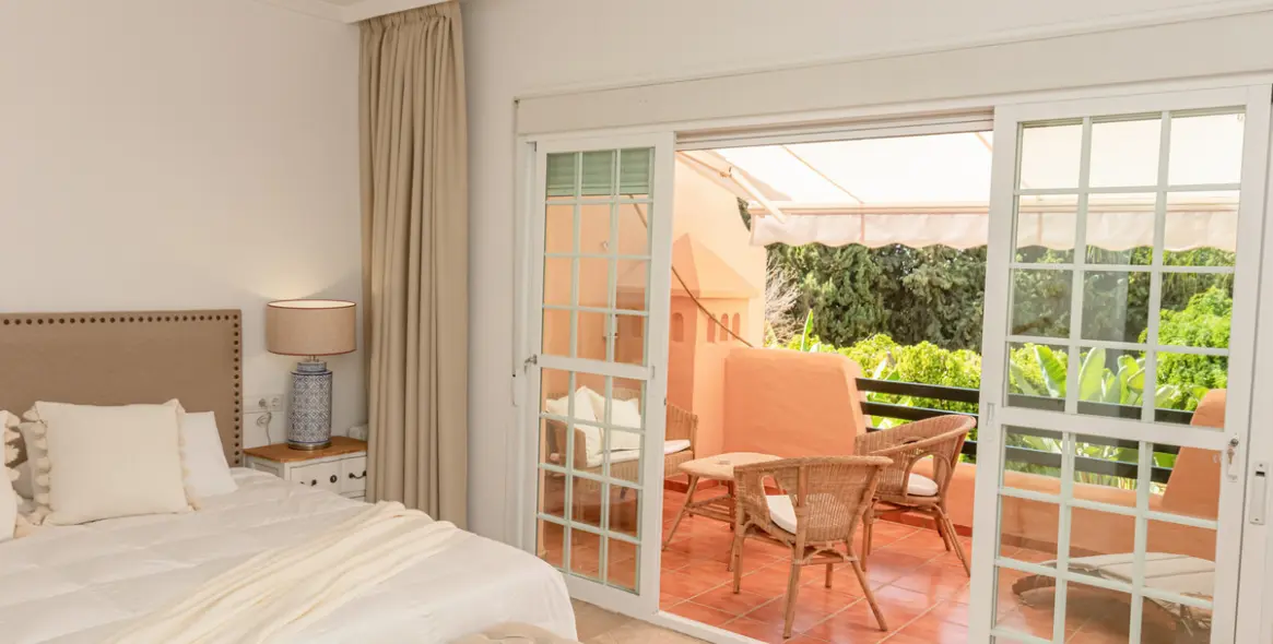 Sale of semi-detached house in Nagüeles 27