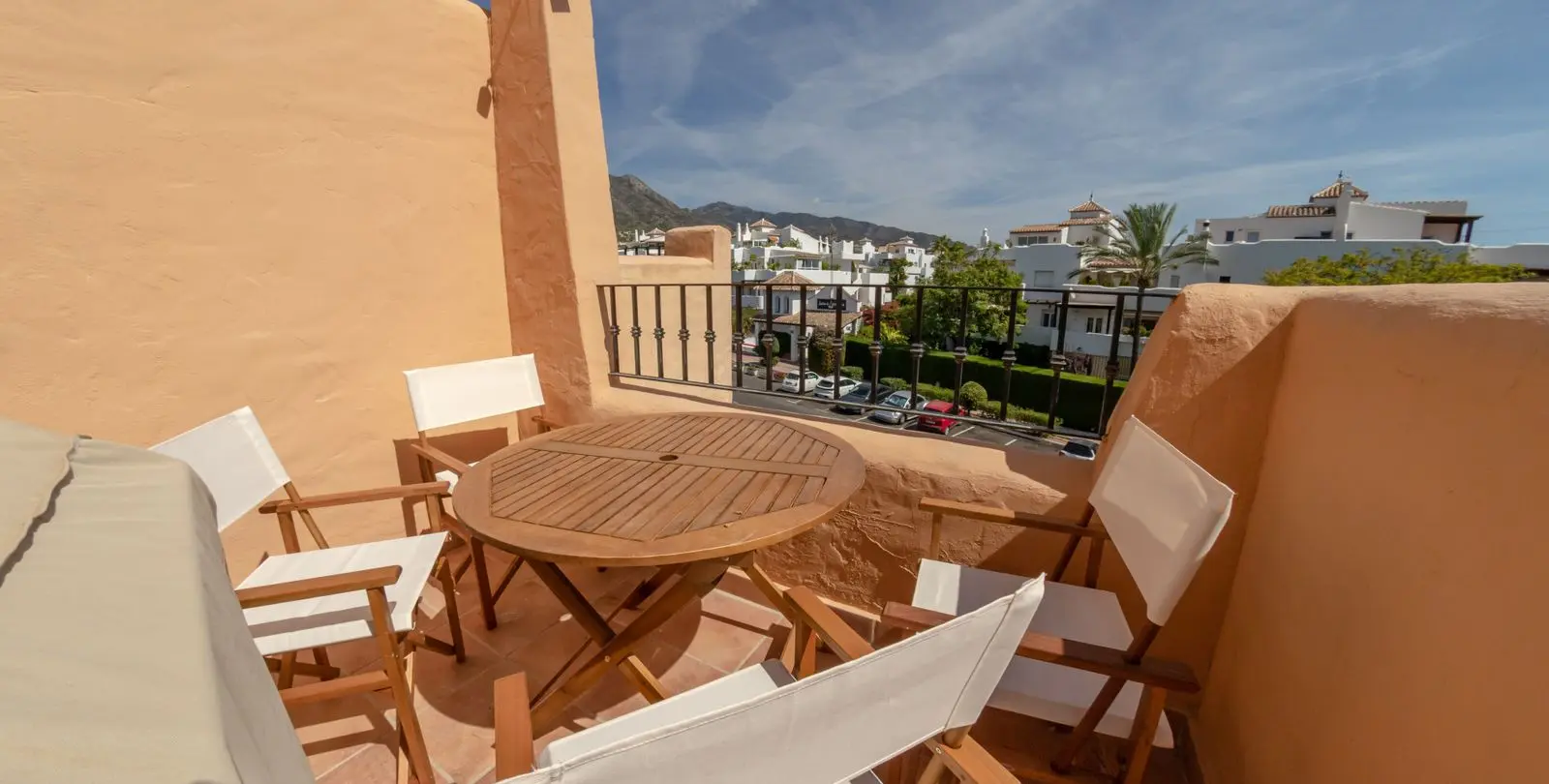 Venta de casa pareada en Nagüeles 15