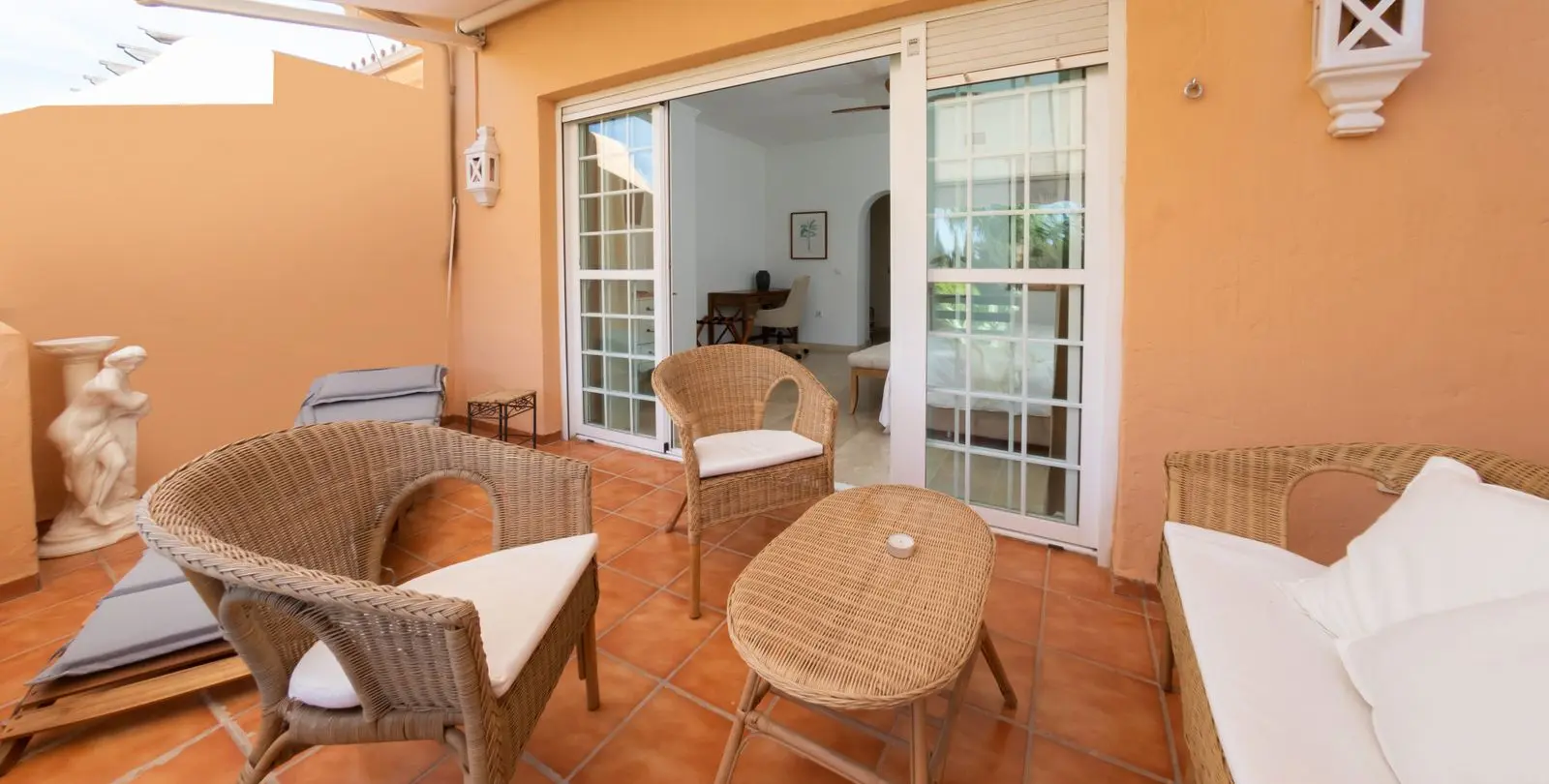 Venta de casa pareada en Nagüeles 32