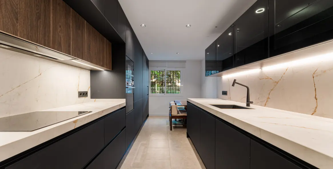 Продажа апартаментов на среднем этаже в Sierra Blanca 11