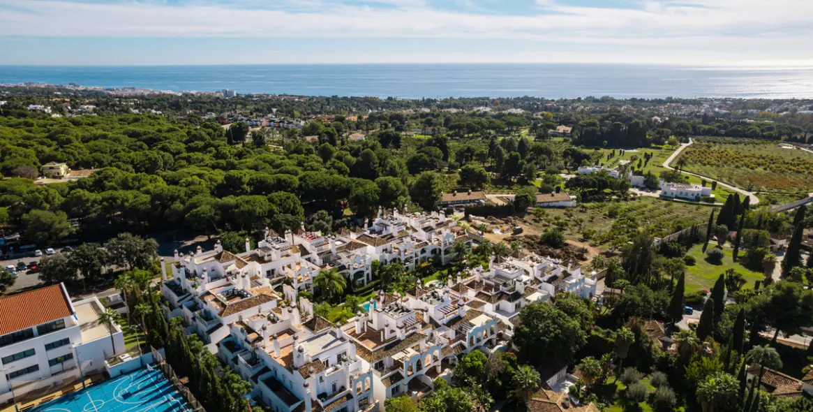 Продажа апартаментов на среднем этаже в Sierra Blanca 24