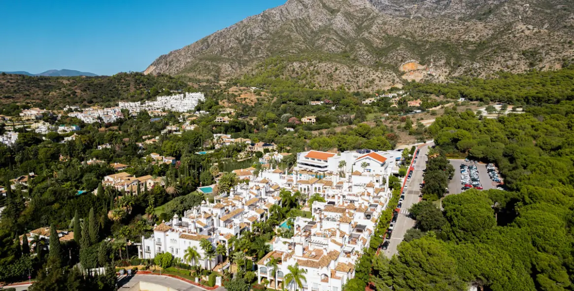 Продажа апартаментов на среднем этаже в Sierra Blanca 26