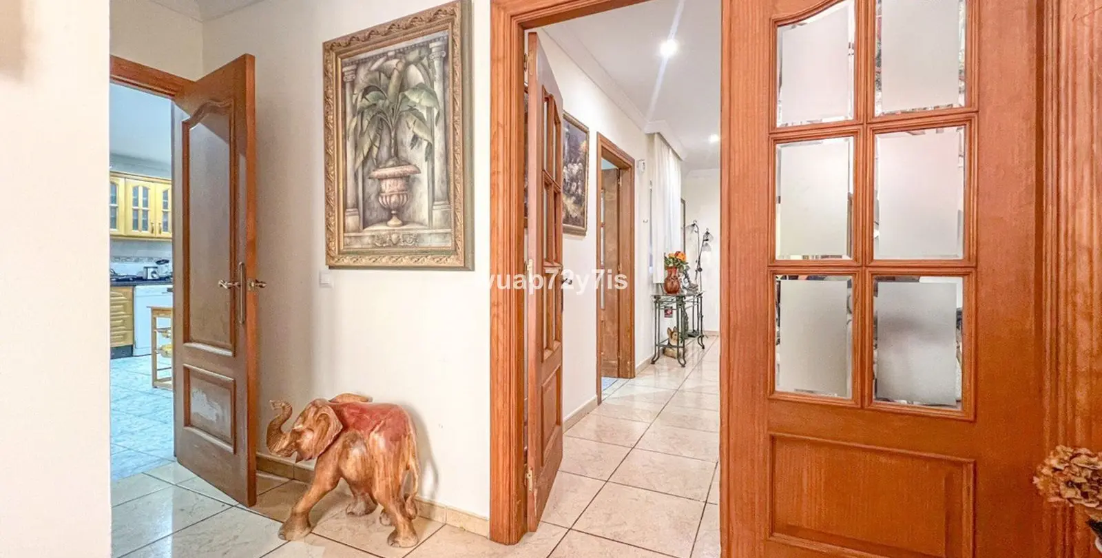 Продажа дома на две семьи в Estepona 3