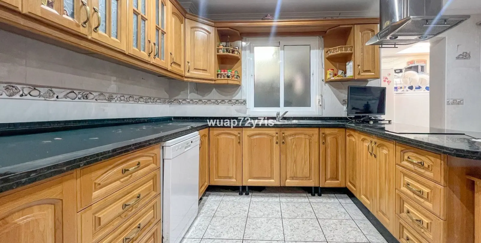 Продажа дома на две семьи в Estepona 10