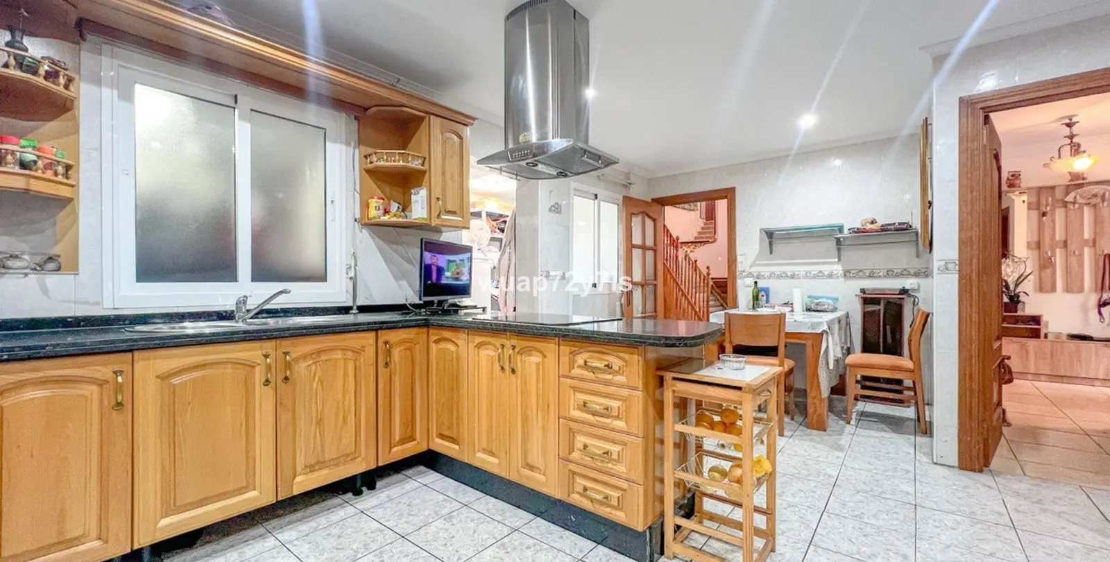 Продажа дома на две семьи в Estepona 11