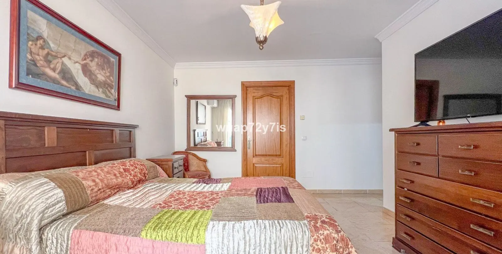 Продажа дома на две семьи в Estepona 14