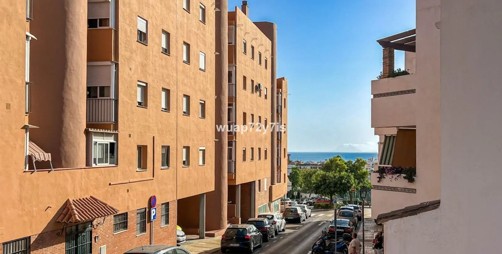 Продажа дома на две семьи в Estepona 34