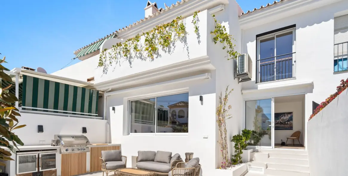 Sale of townhouse in San Pedro de Alcántara 1