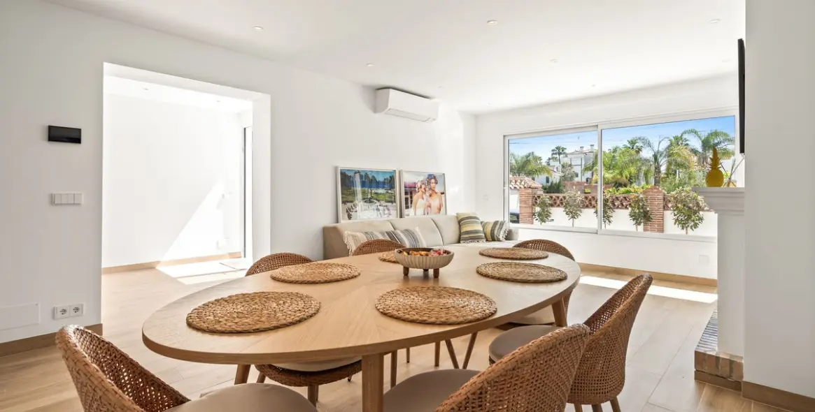 Sale of townhouse in San Pedro de Alcántara 6