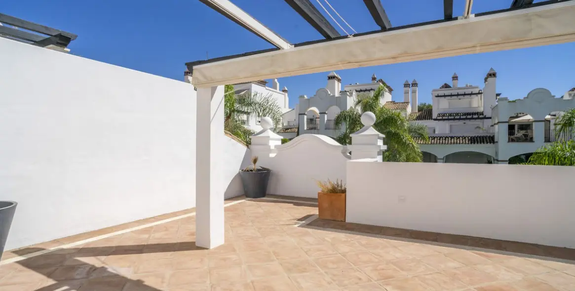 Sale of penthouse duplex in Marbella 15