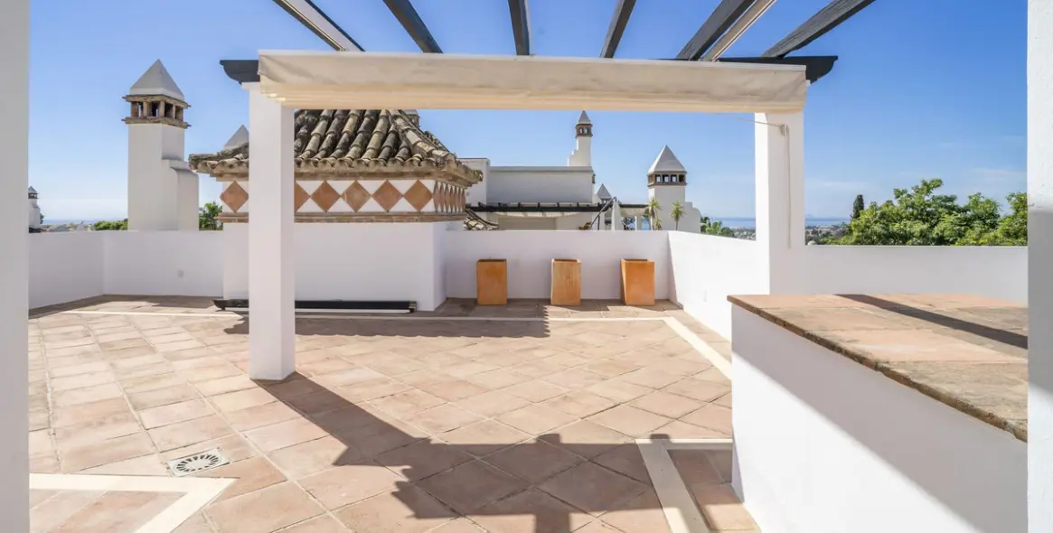 Продажа двухуровневого пентхауса в Marbella 21