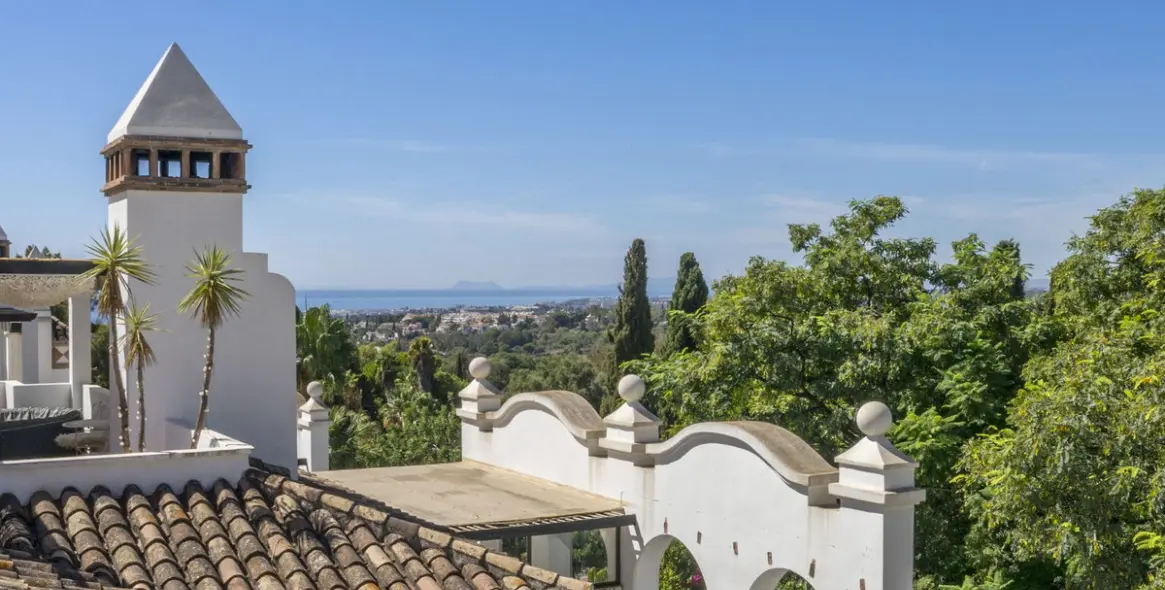 Продажа двухуровневого пентхауса в Marbella 28