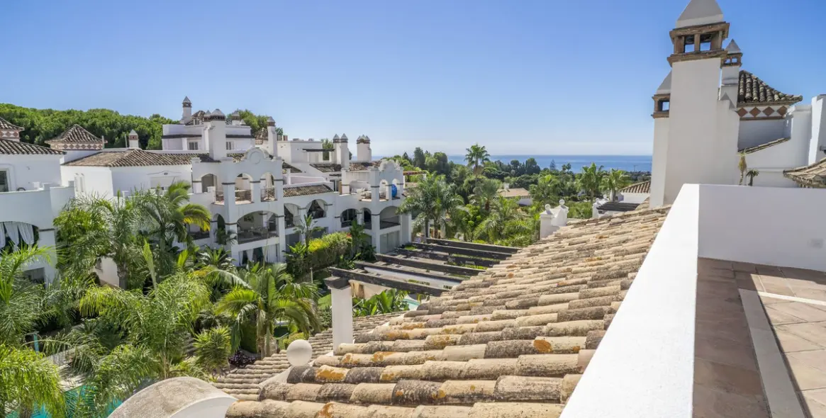 Продажа двухуровневого пентхауса в Marbella 31