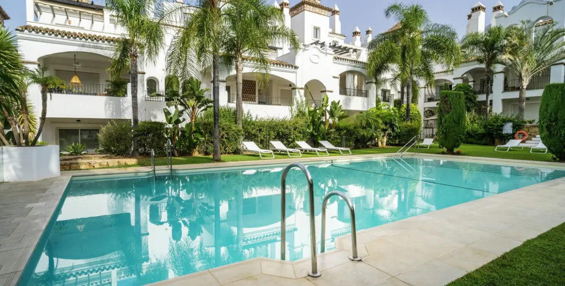 Продажа двухуровневого пентхауса в Marbella 66