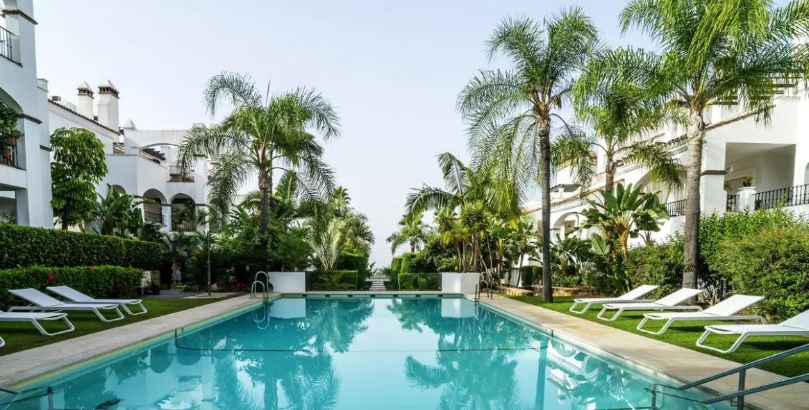 Продажа двухуровневого пентхауса в Marbella 76