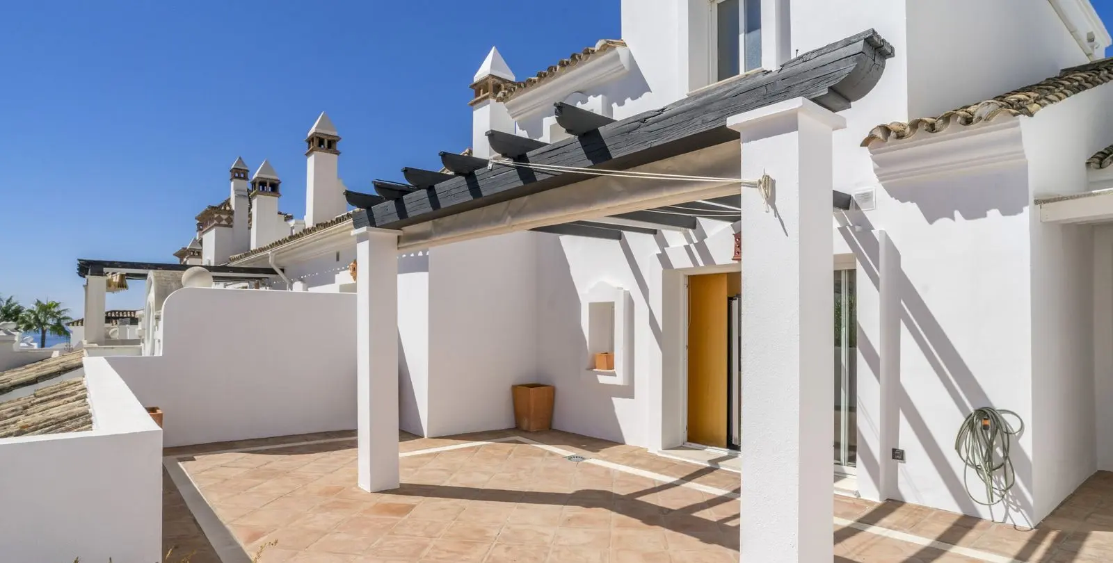 Продажа двухуровневого пентхауса в Marbella 5