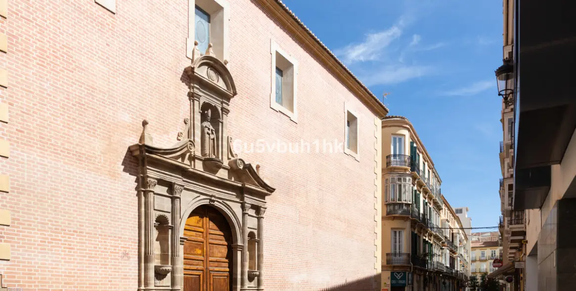 Sale of penthouse in Centro Histórico 38
