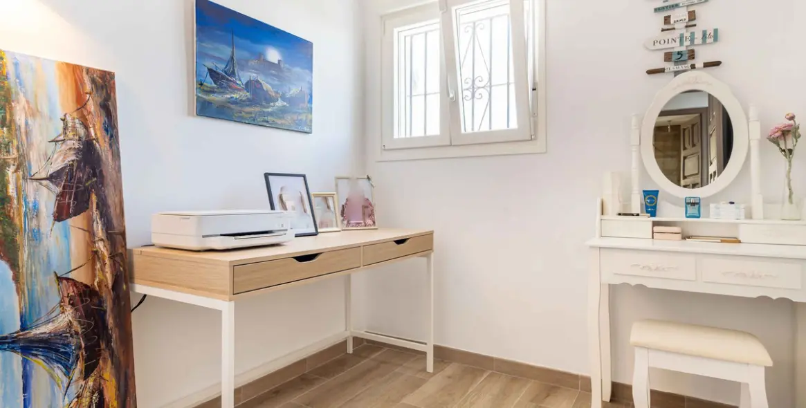 Продажа  отдельно стоящей виллы в Torreblanca 12