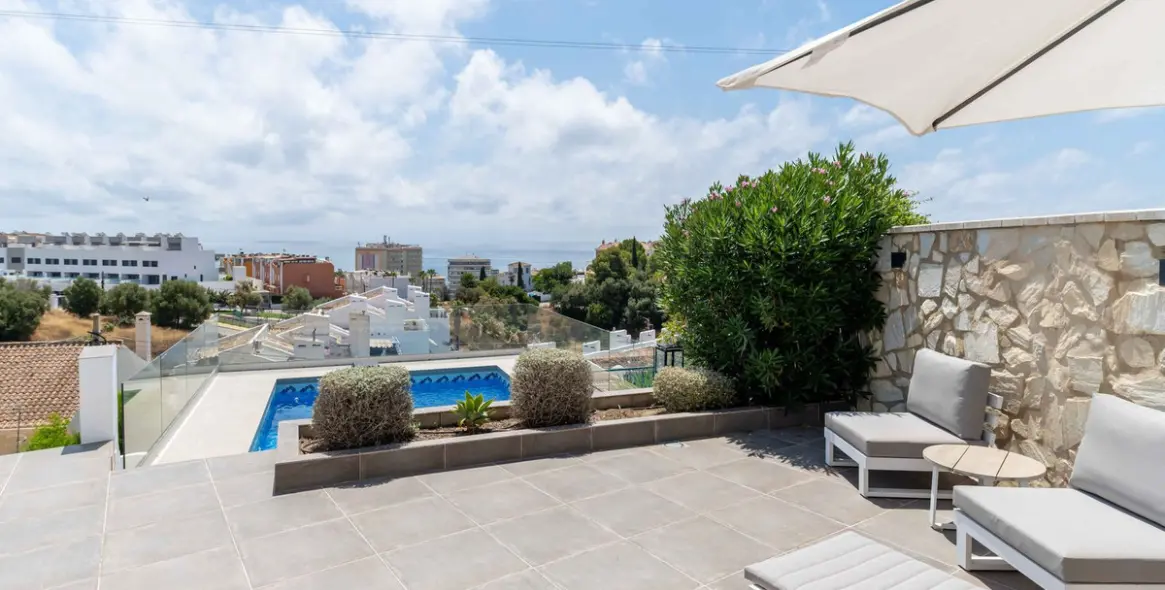 Sale of detached villa in Torreblanca 25