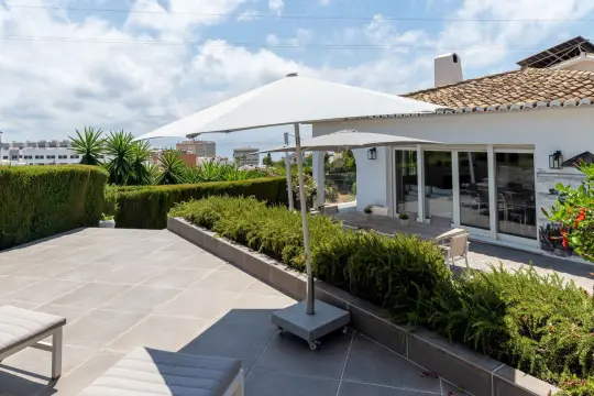 Image 22 thumb