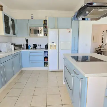 Venta de villa independiente en Calahonda