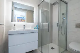 Image 27 thumb