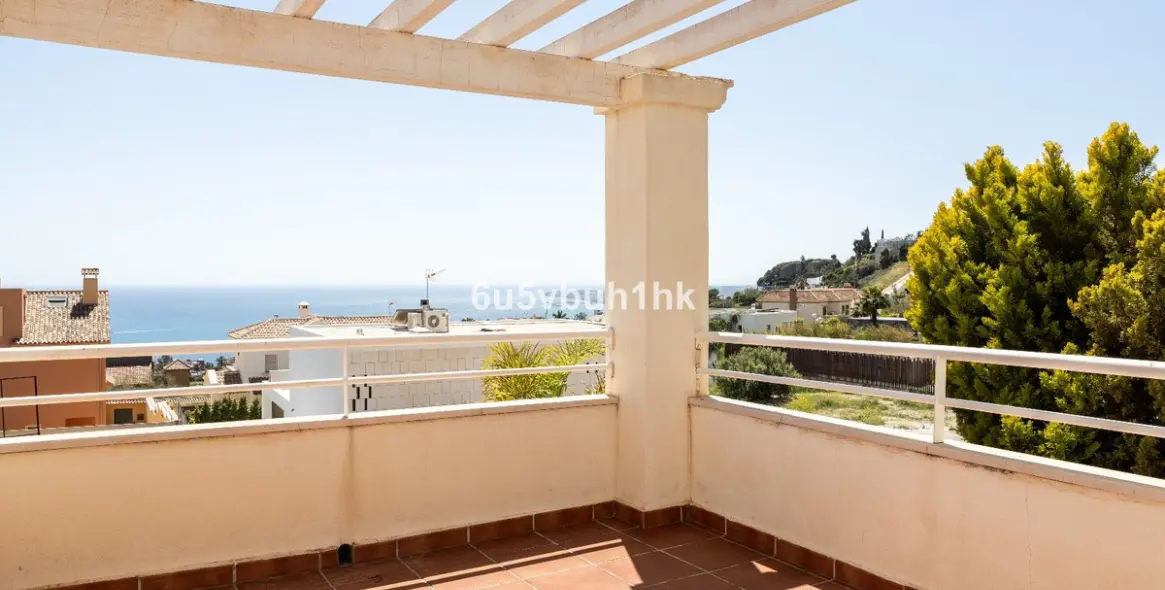 Sale of detached villa in Benalmadena 20
