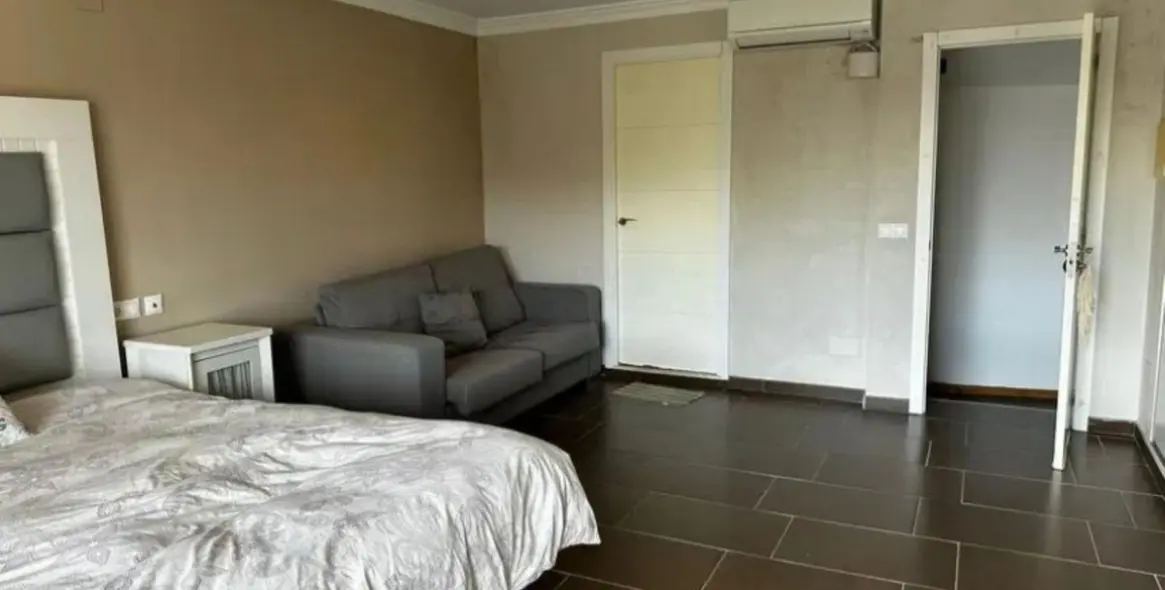 Продажа  отдельно стоящей виллы в Marbella 24