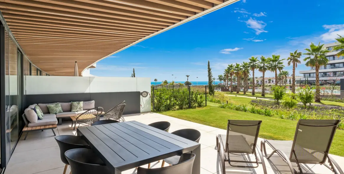 Sale of ground floor apartment in Torremolinos 1