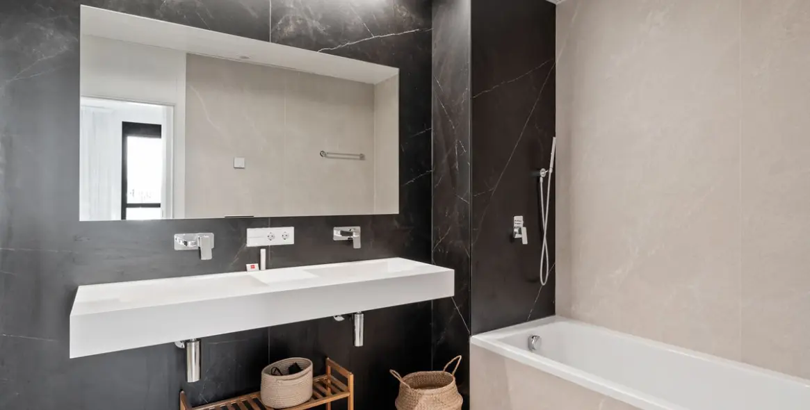 Sale of ground floor apartment in Torremolinos 12