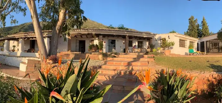 Venta de villa independiente en Mijas 1