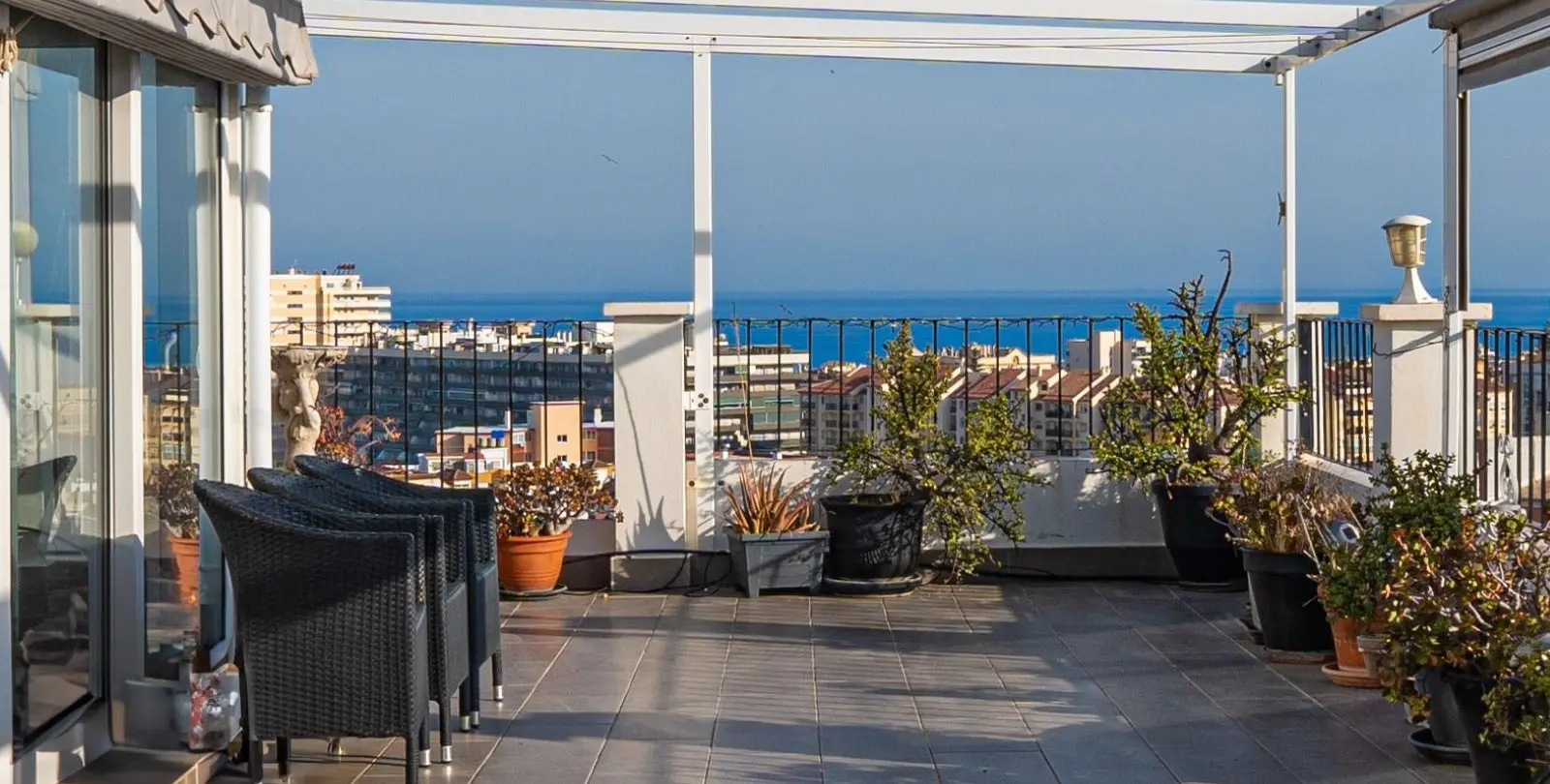 Sale of penthouse in Fuengirola 2