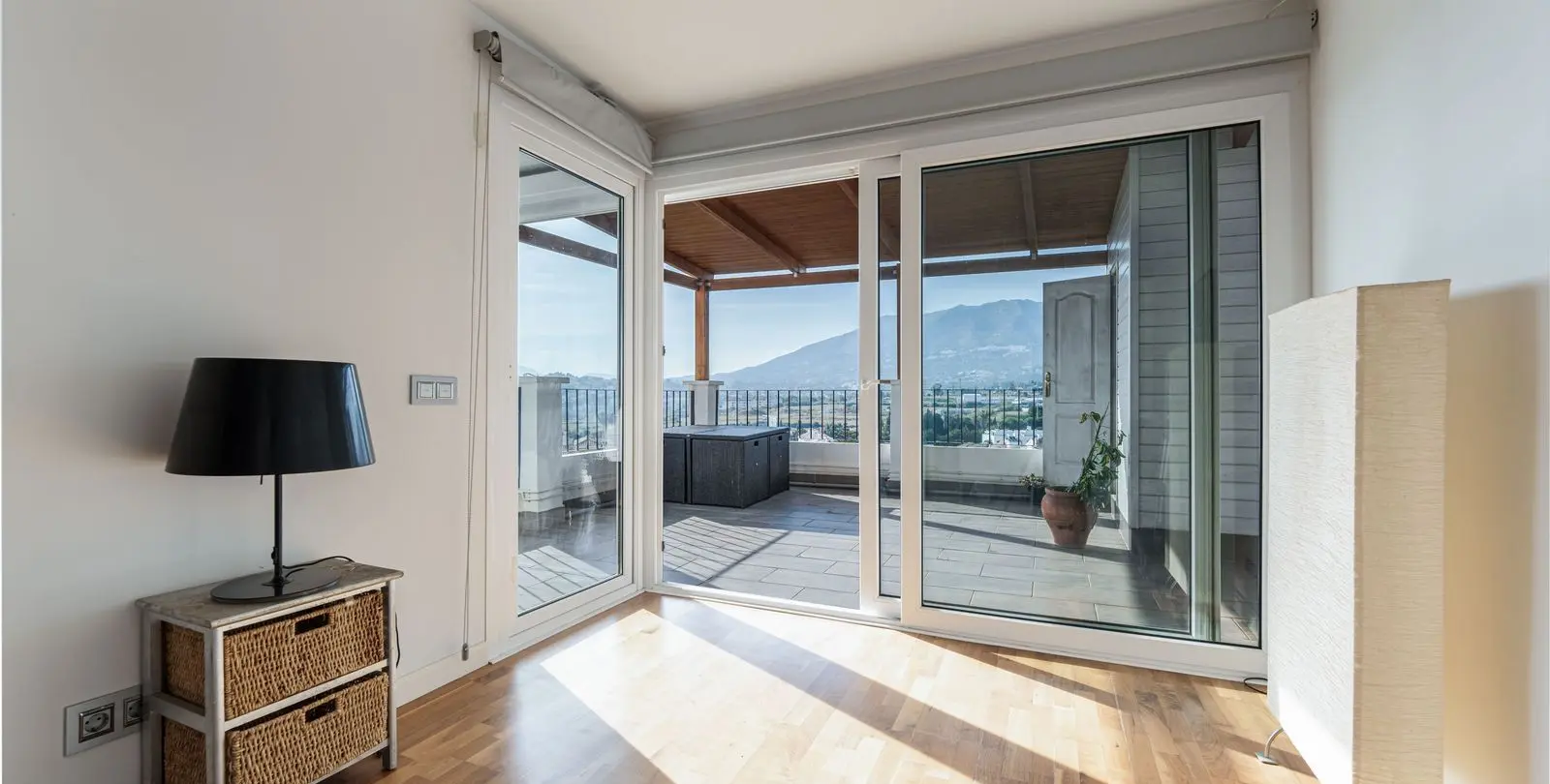 Sale of penthouse in Fuengirola 22