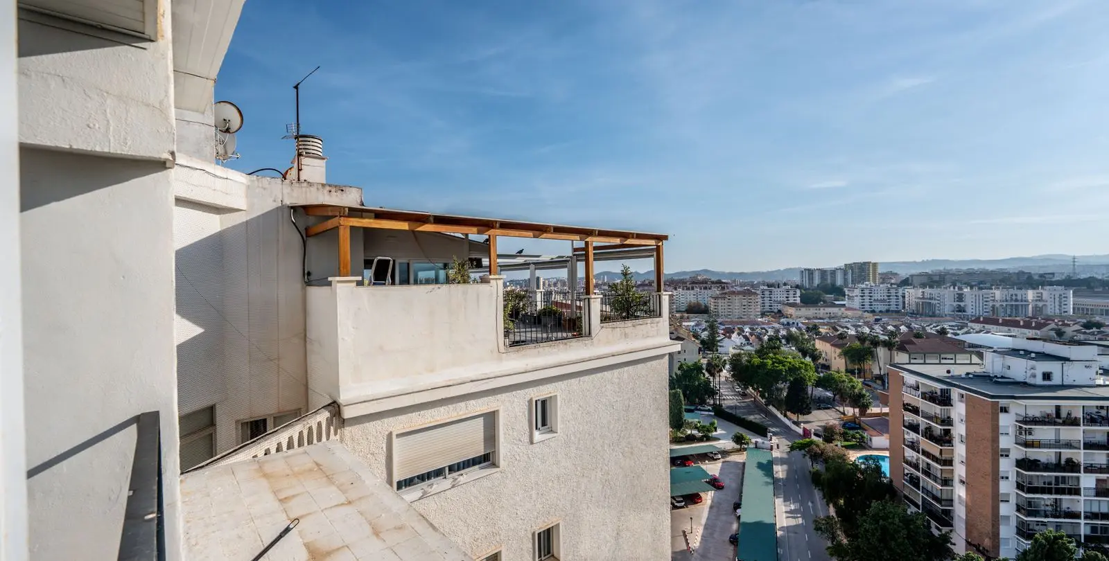 Sale of penthouse in Fuengirola 31