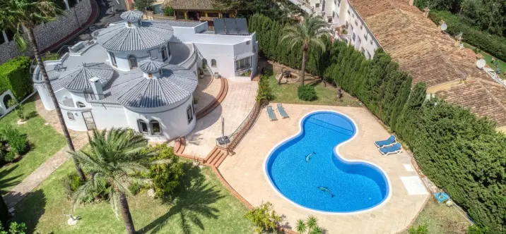 Venta de villa independiente en Benalmadena 0
