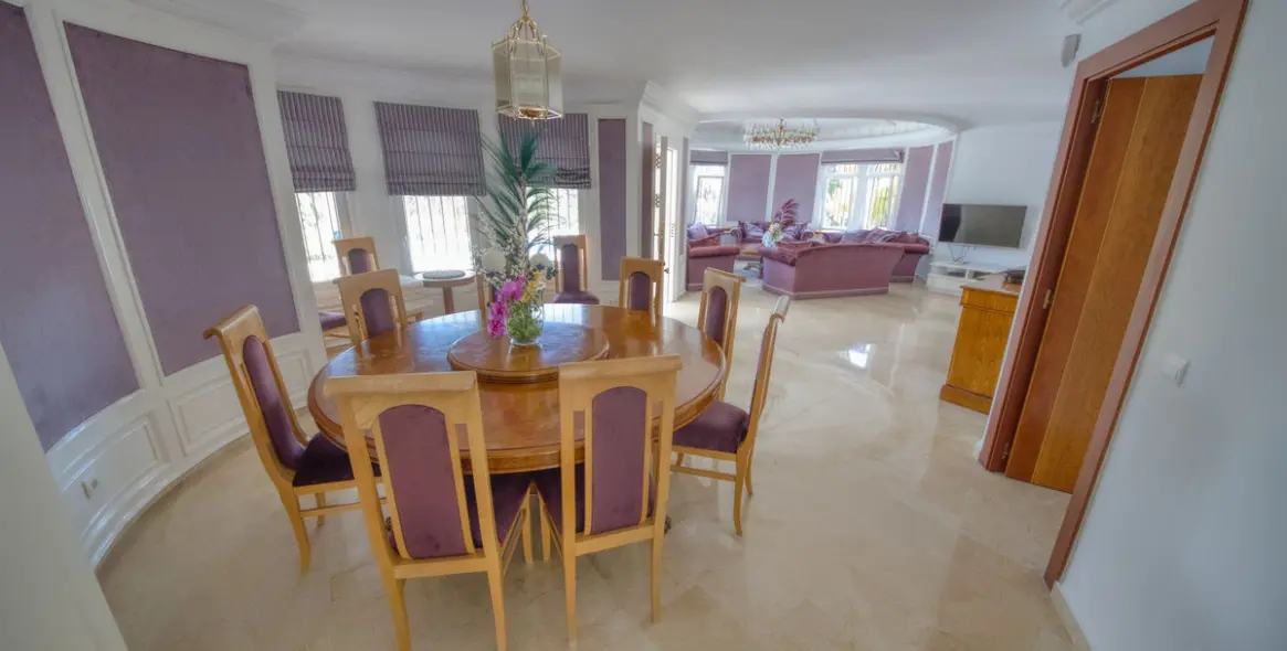 Продажа  отдельно стоящей виллы в Benalmadena 7