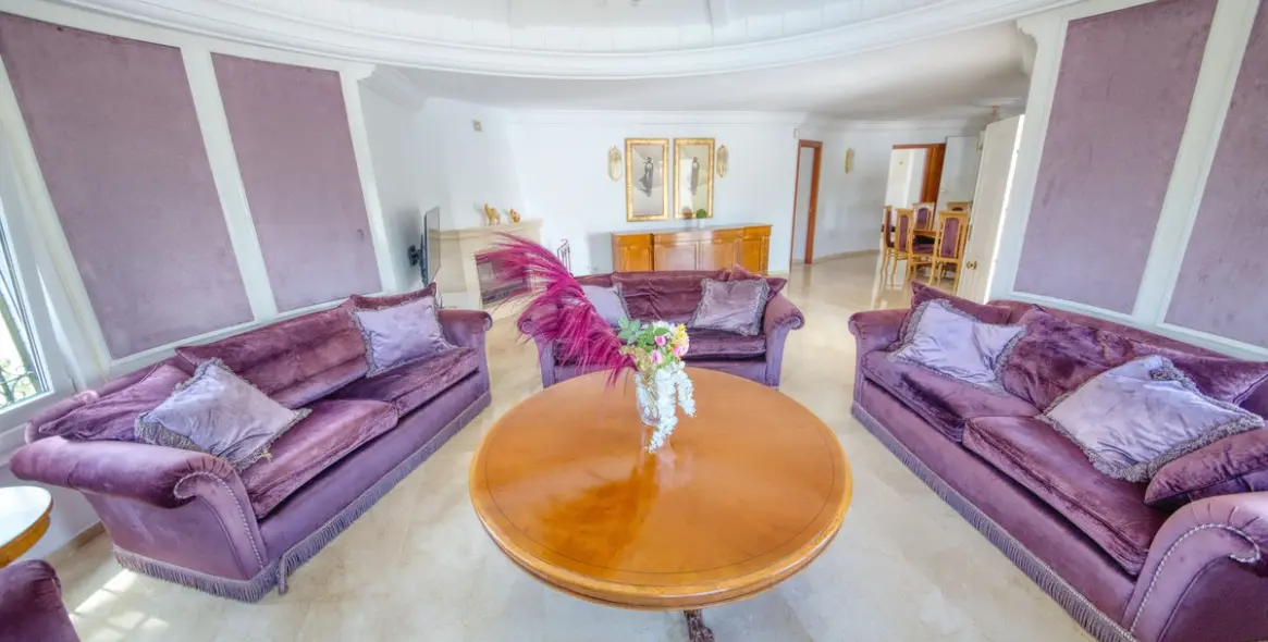 Продажа  отдельно стоящей виллы в Benalmadena 8