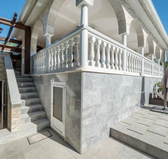 Oтдельно стоящая вилла R4849699