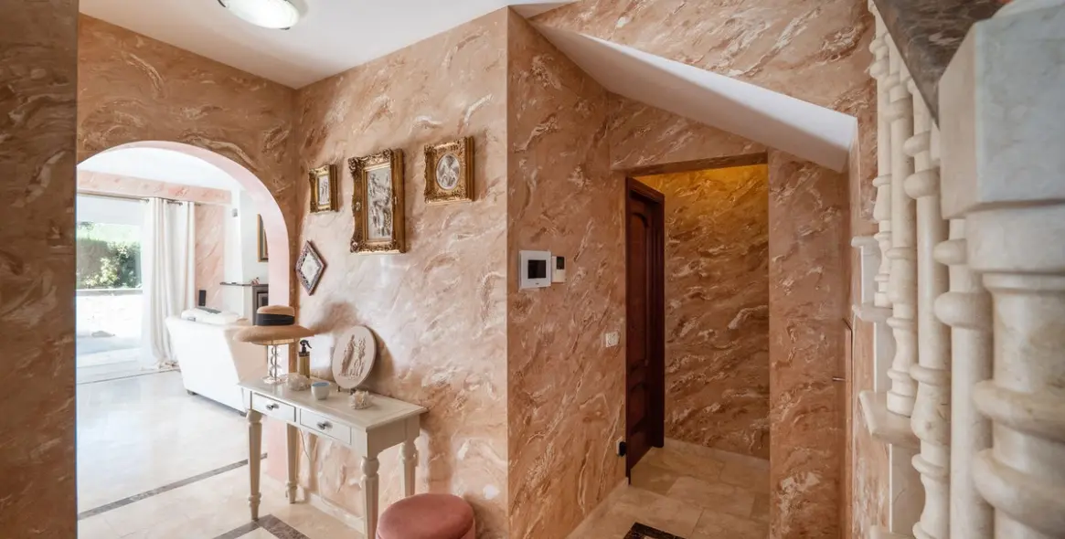 Продажа  отдельно стоящей виллы в Marbella 21