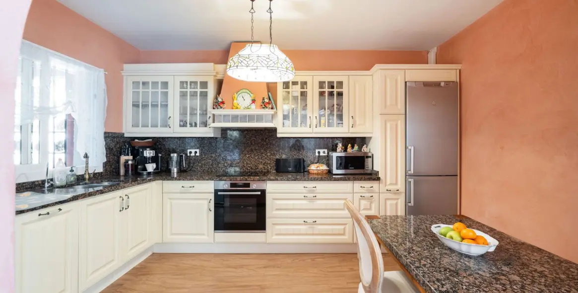 Продажа  отдельно стоящей виллы в Marbella 23