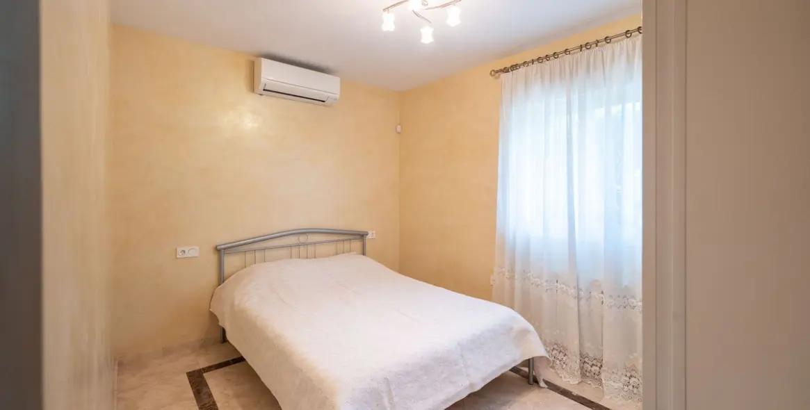 Продажа  отдельно стоящей виллы в Marbella 26