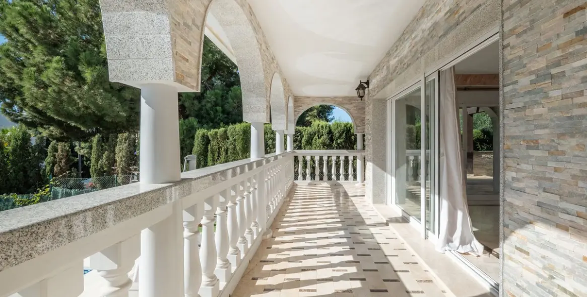 Продажа  отдельно стоящей виллы в Marbella 42