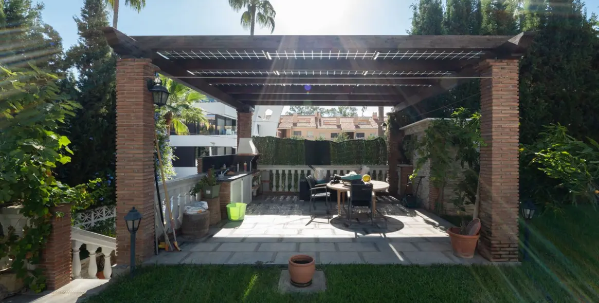 Продажа  отдельно стоящей виллы в Marbella 49