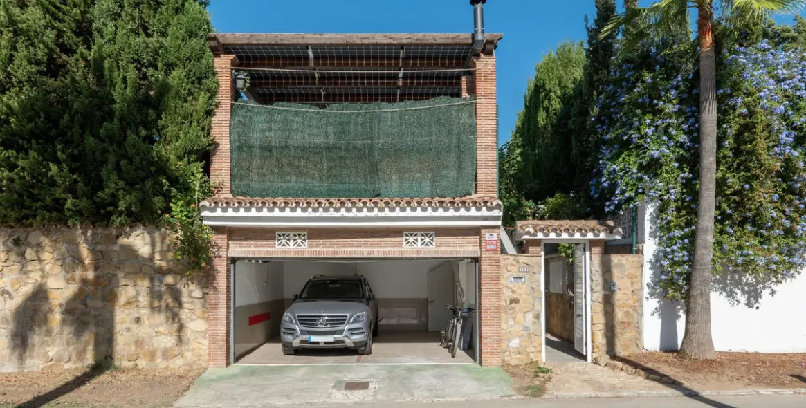 Продажа  отдельно стоящей виллы в Marbella 56