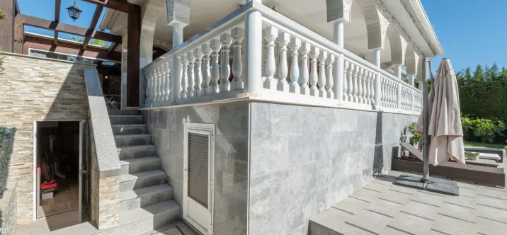 Venta de villa independiente en Marbella 2