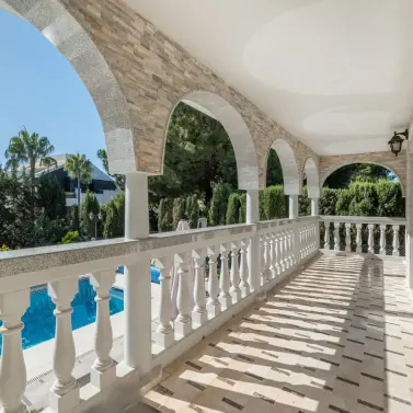 Venta de villa independiente en Marbella