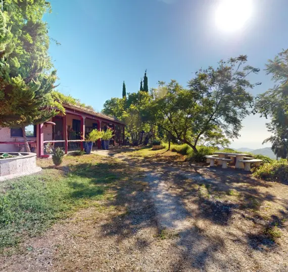 Sale of detached villa in Nerja