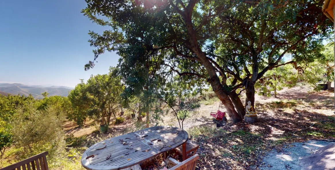 Sale of detached villa in Nerja 45